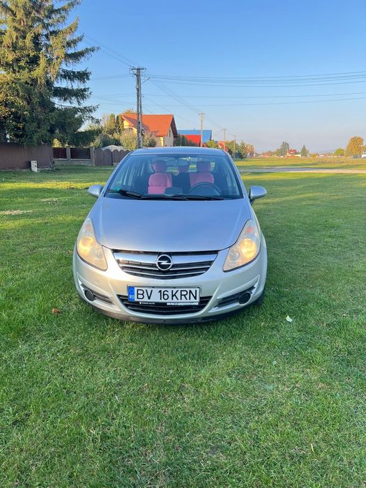 Se vinde opel corsa D este o mașină perfectă funcțională
