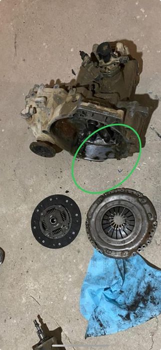 Голфь 3 2.8 vr6  каробка механика и карзина дисциплины
