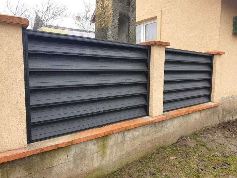 Garduri si porti din panou stil jaluzele, sipca metalica, plasa si BCA