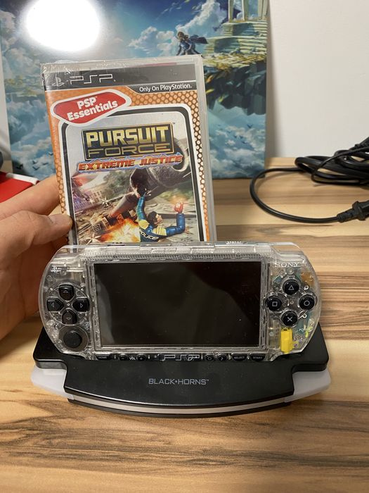 PSP fat 1000 в кастомном корпусе
