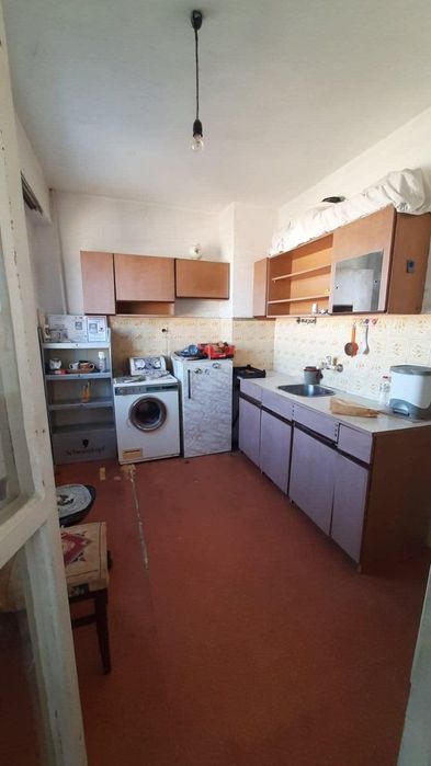 Продава се Тристаен апартамент в Пловдив, Кючук Париж - 65 кв.м за 1231 €/кв.м - Снимка #3