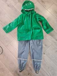 Панталон и яке за дъжд 5-6 години