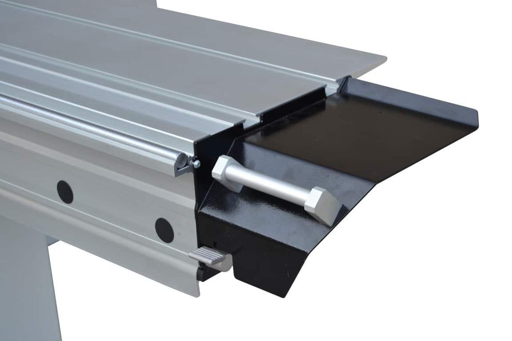 По заявка италиански циркуляр с карета на 3200 мм диск 400 мм мотор 5.