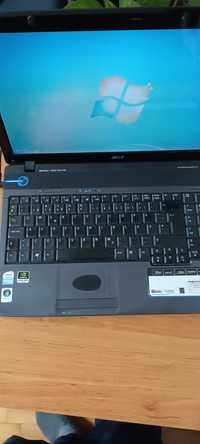 Acer Aspire 5737z.