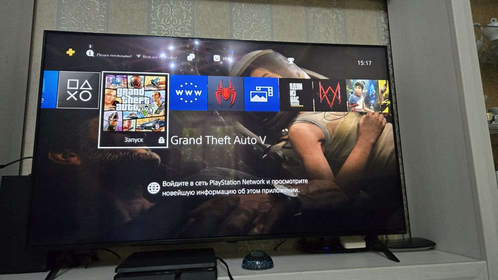 Продаю Sony Playstation 4 slim на 1 тб.