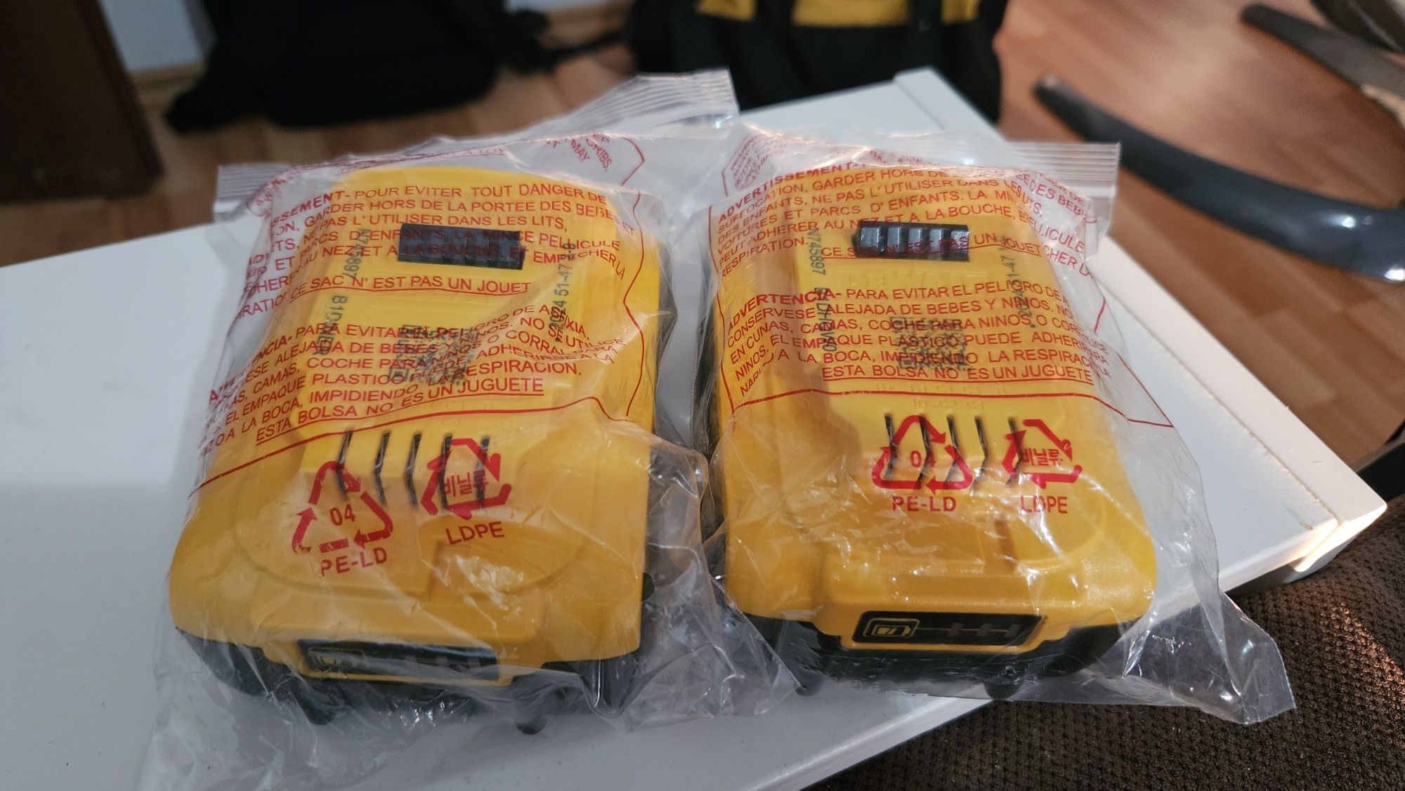 Acumulatori Dewalt 5A 2 bucati