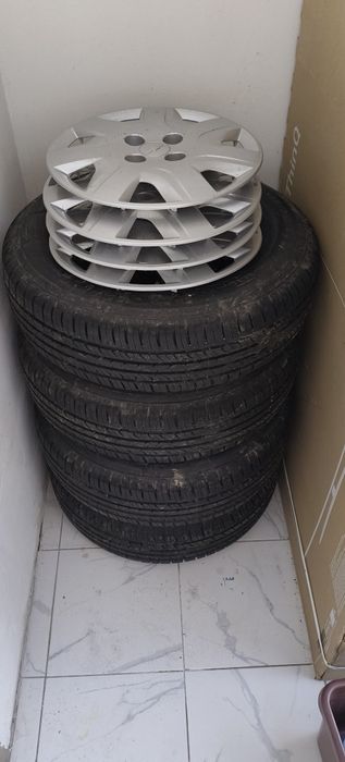 Продам диски и шины Cobalt R14 185/75 4*100