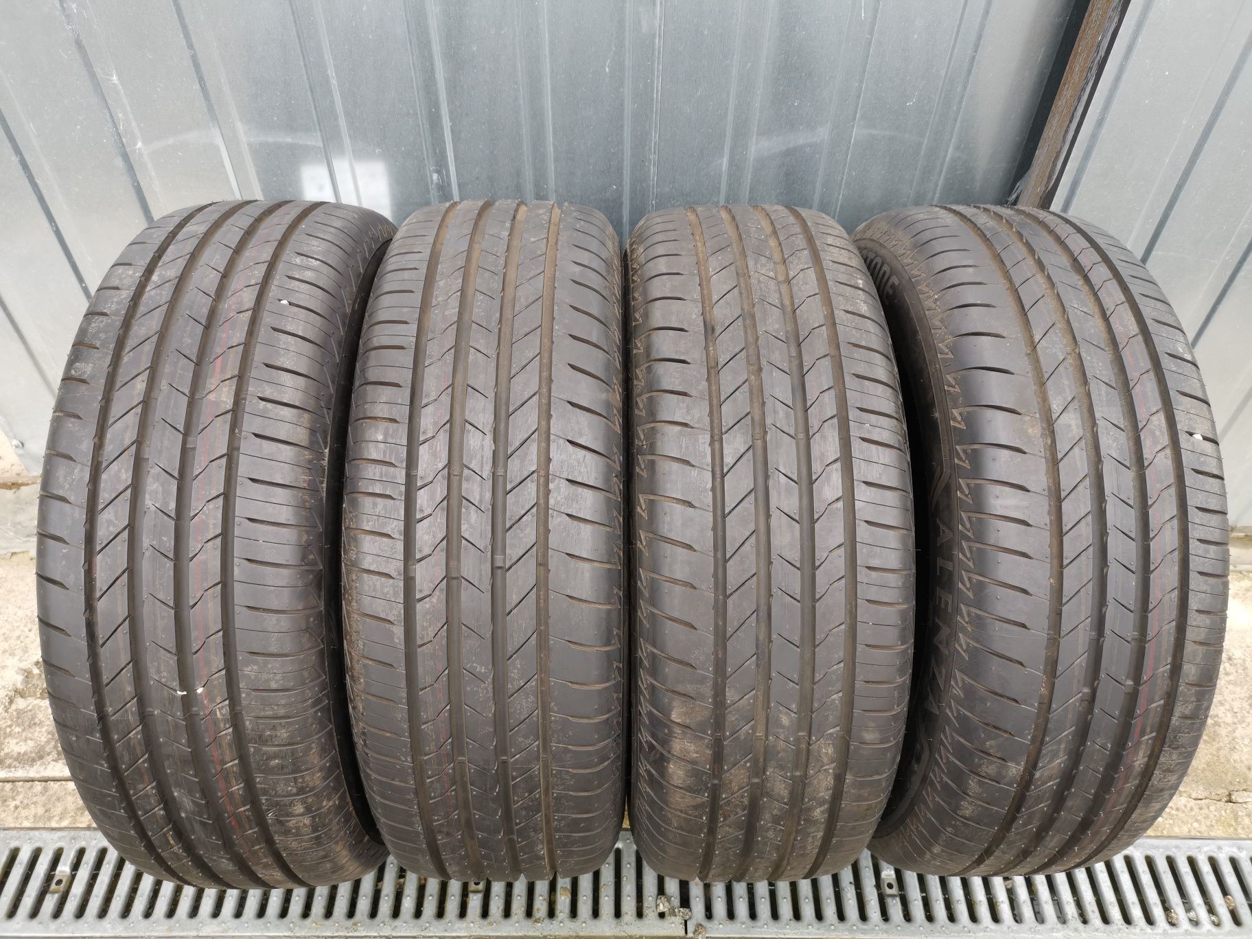 Anvelope vara 225 65 17 Bridgestone