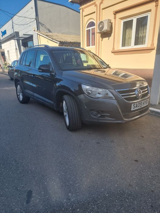 Vw.tiguan 2.0 tdi 4wd Volan dreapta