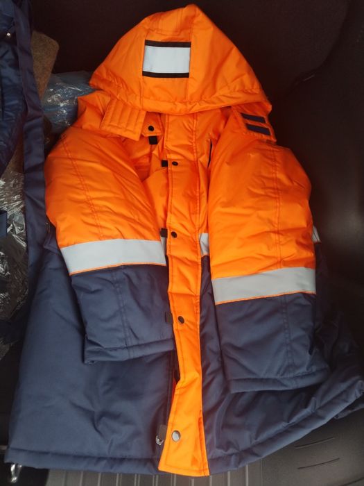 Продам зимний мужской костюм