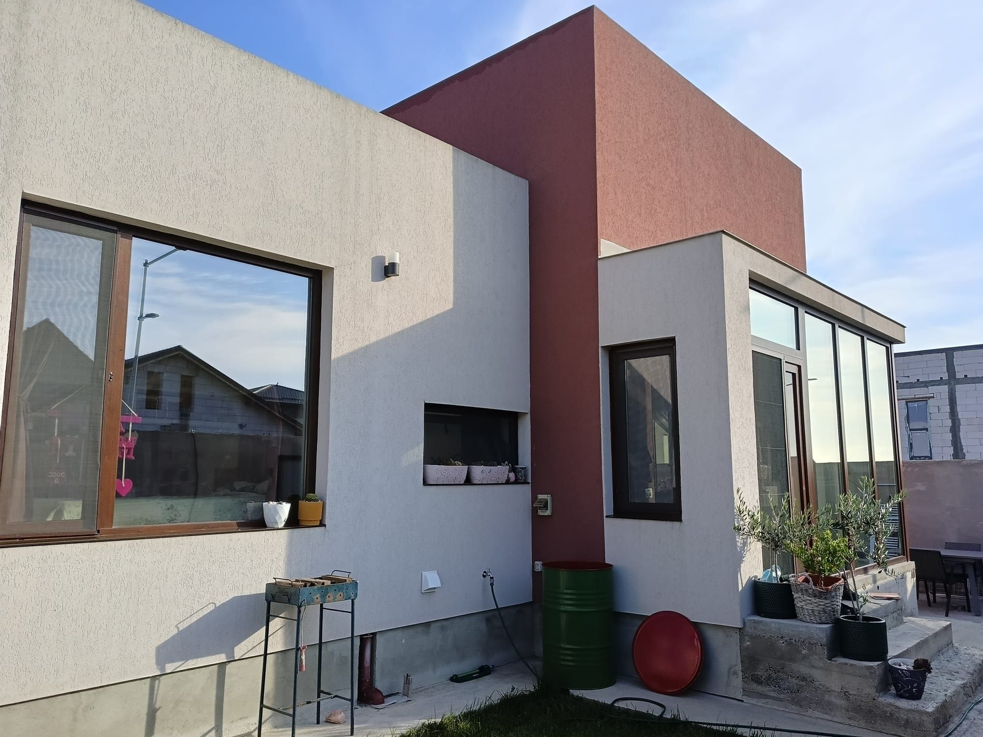 Casa Valu lui Traian Proprietar