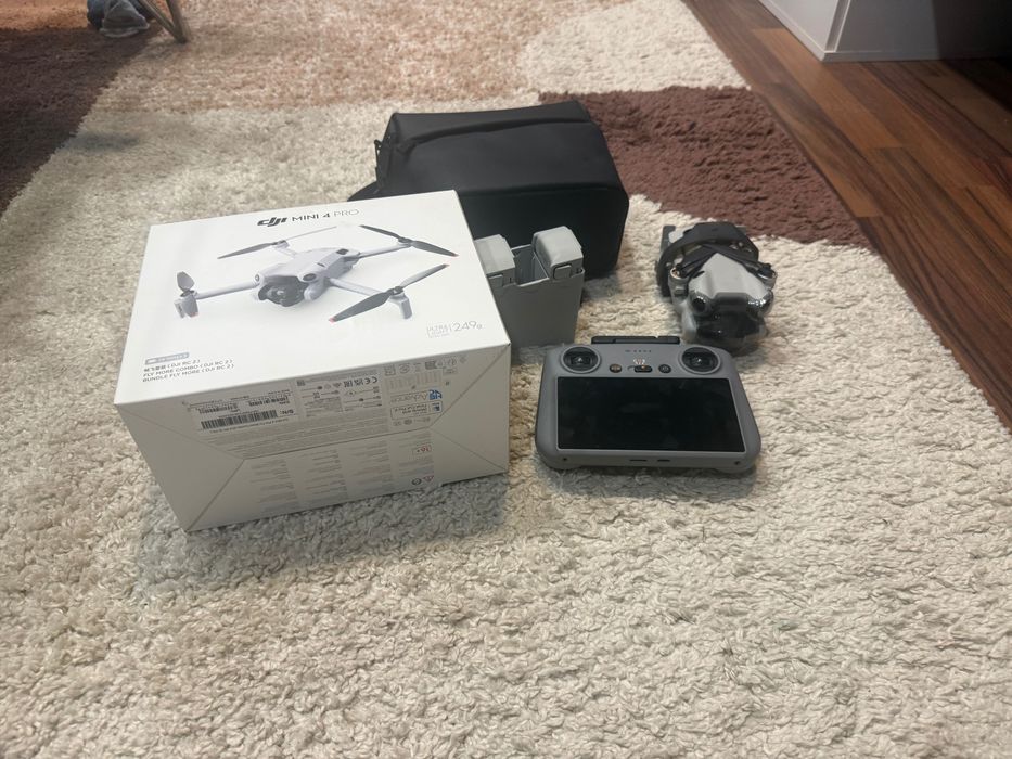 Дрон DJI mini 4 PRO