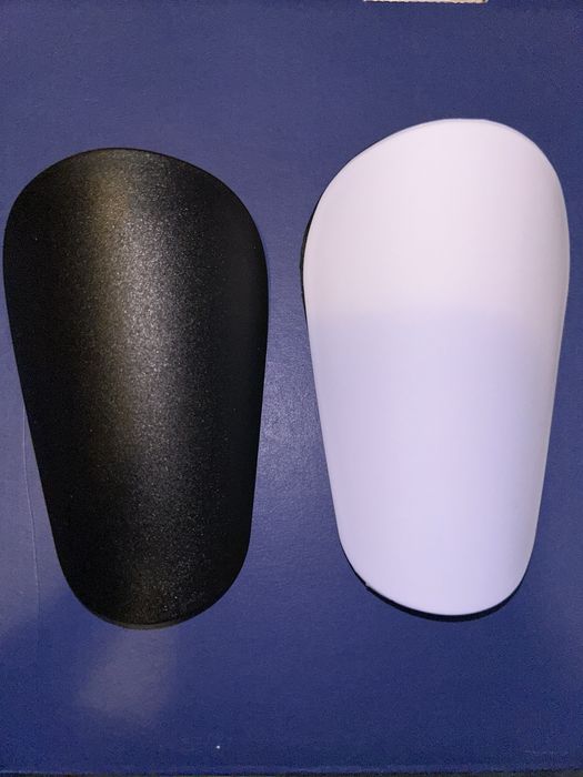 Apărătoare fotbal / shin pads marimea XS și S