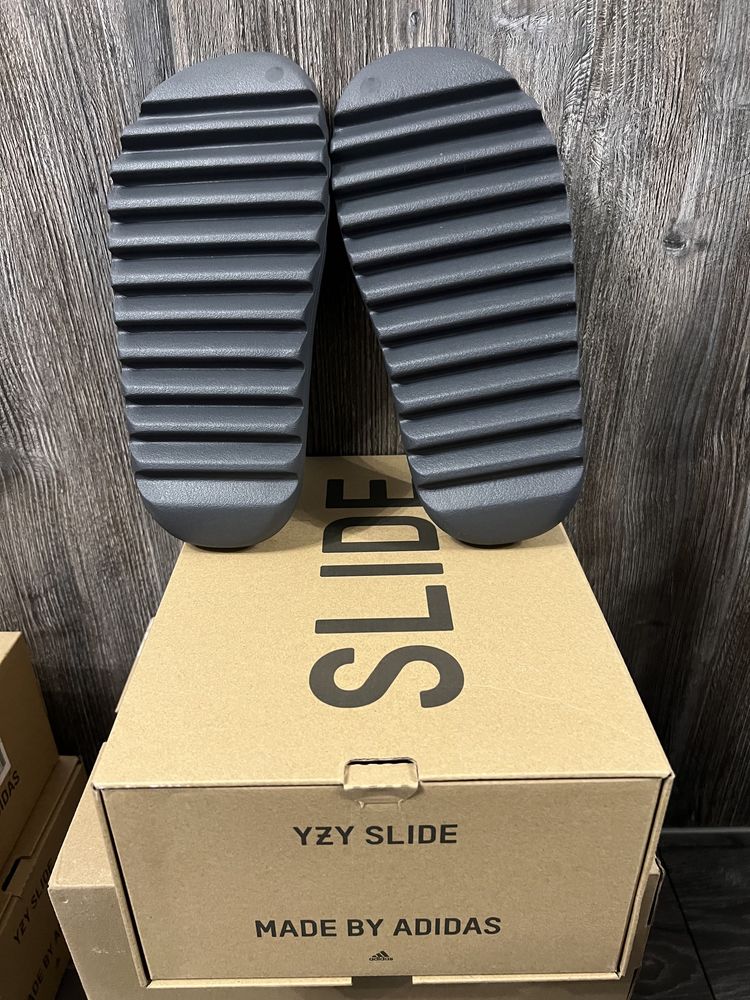 Yeezy Slide Slate Grey 43