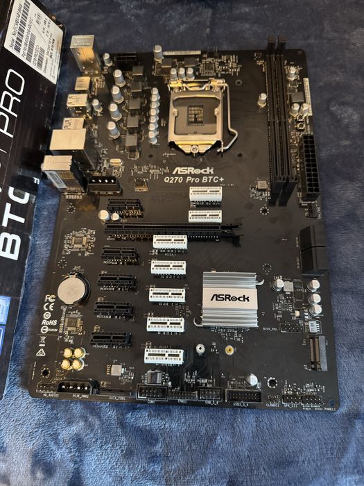 Placă de bază ASRock Q270 Pro BTC+ – ca nouă, completă în cutie