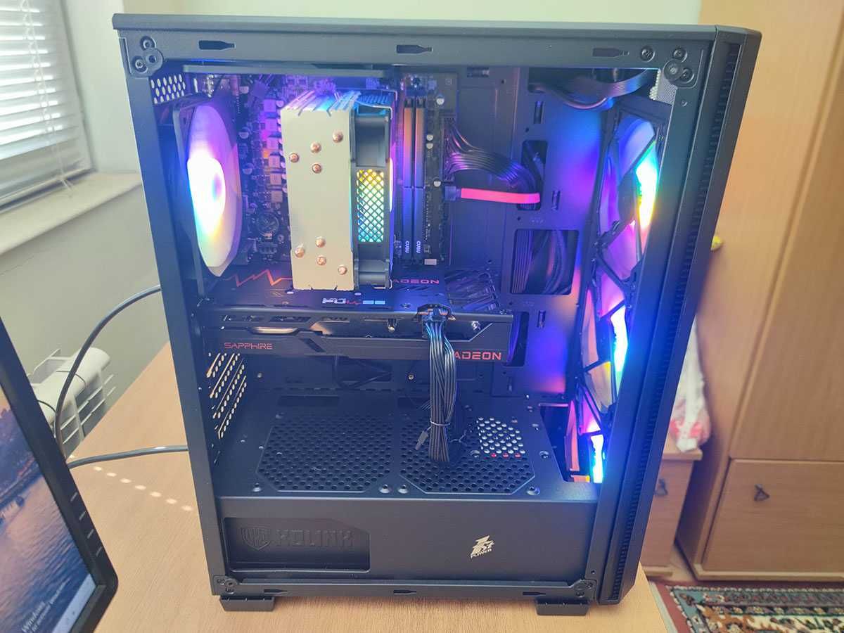 Геймърски компютър, Rx6600xt, Ryzen 5500, 32gb ram, 1tb nvme ssd