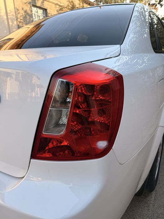 Lacetti 2023 yil oq probeg 32500