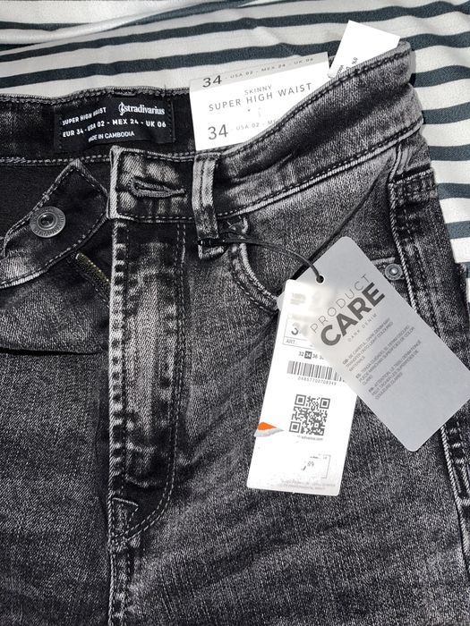 Blugi gri Super High Waist Stradivarius 34
