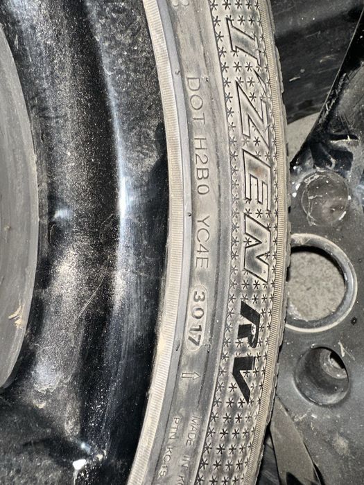 Porsche Cayenne Кайен зимни гуми джанти колела 275 45 20 Порше