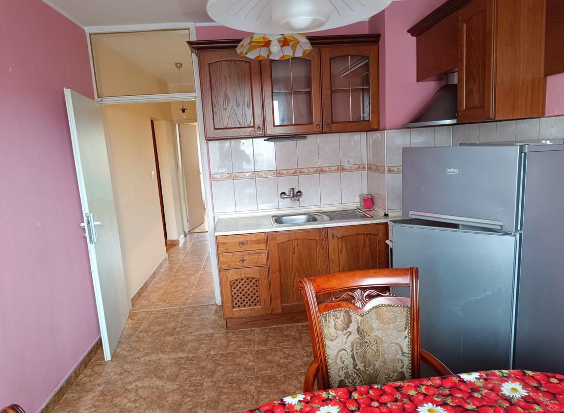 Дава се под наем Двустаен апартамент в София, Младост 4 - 80 кв.м за 700 € - Снимка #1