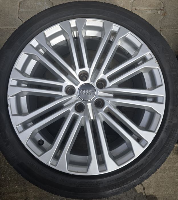 Vand jenti cu anvelope pe 18 ptr A4 A6