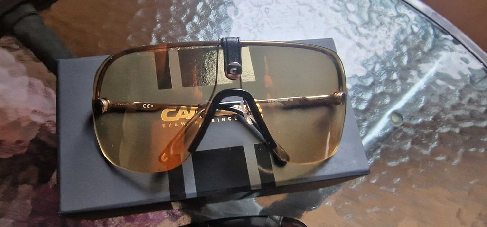 Слънчеву очила Carrera