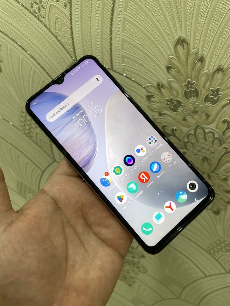 Vivo Y35 Yaxshi holatda 4+4/64gb