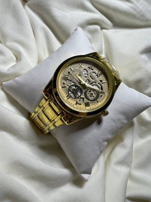 Ерлерге арналған алтын түсті механикалық сағат