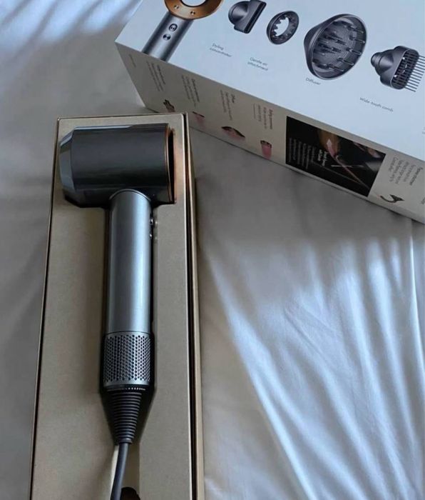 Dyson supersonic 100% Malaysia отличный подарок жене девушке близким