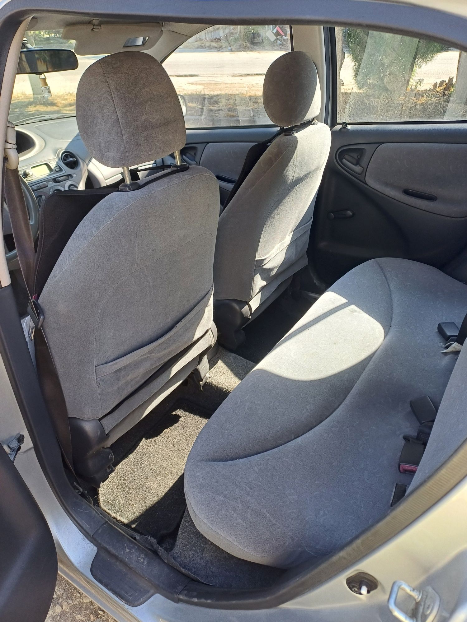 Toyota Yaris 2000