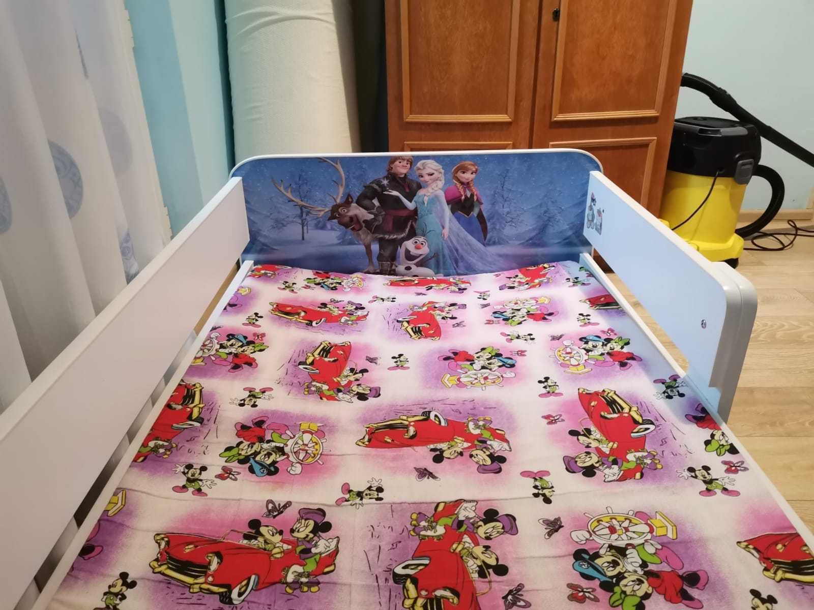 Patut copii cu Ana si Elsa