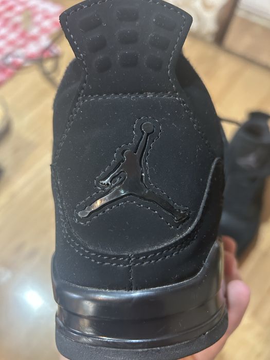Jordan 4 black cat