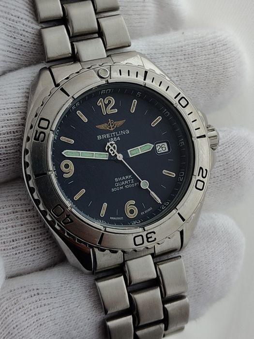 Breitling Shark A58605
