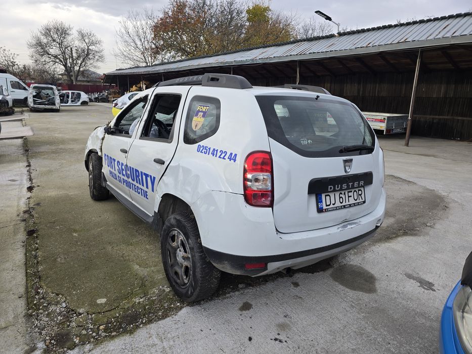Dezmembrari/piese/Dezmembrez Dacia Duster 2017 1.6 sce 2x4