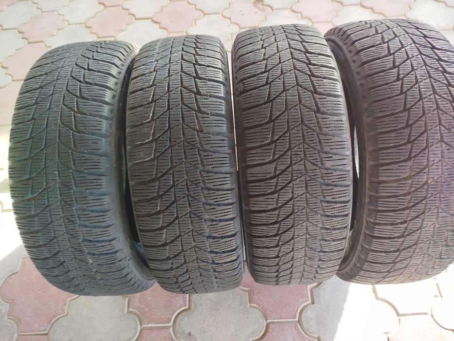 б/у шины комплект 225/60/17