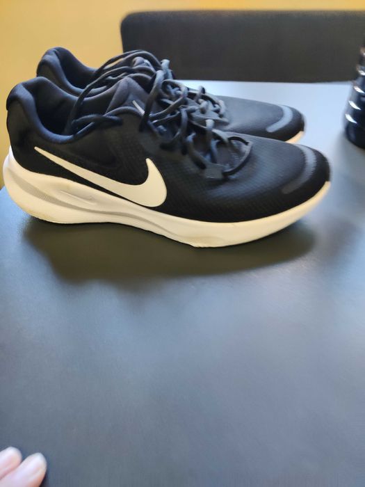 Nike 44,5 номер, черни