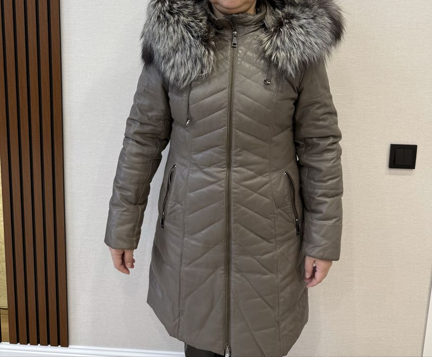 Продам кожаную куртку