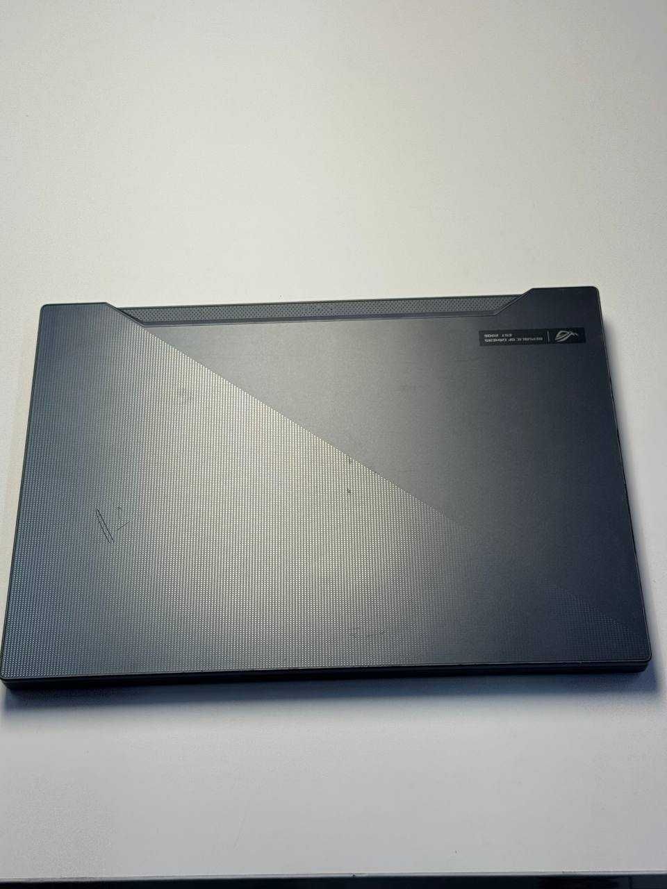 Asus Rog Zephyrus i7-10th gen
