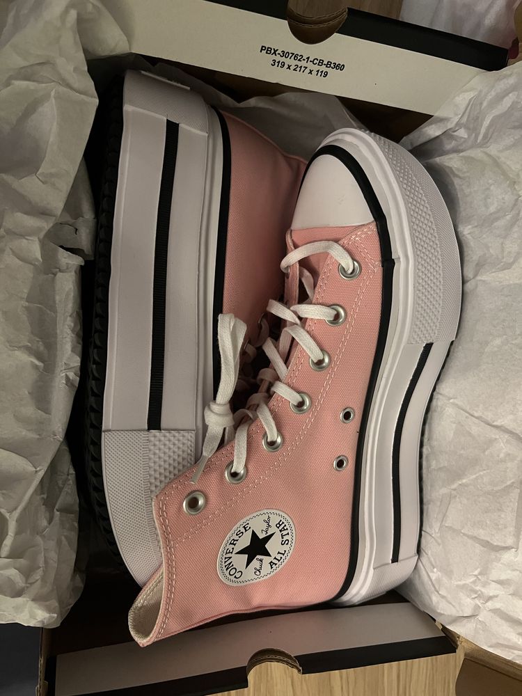 Маратонки CONVERSE