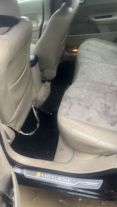 Vand renault megane !