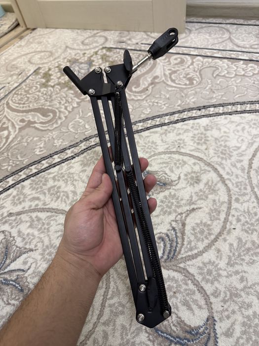 Пантограф для микрафона