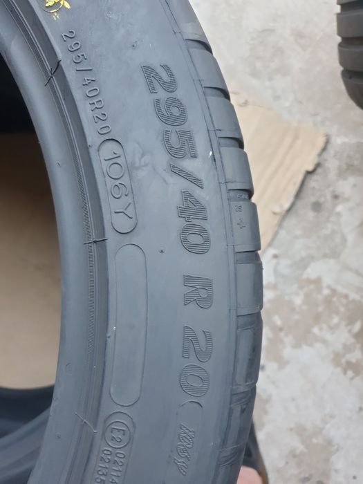 2 Anvelope Vară Michelin 295 40 R20  Stare Perfectă.