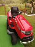 Tractoras gazon Honda Hf 2417 5 HME 2 cilindri în V.