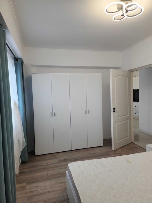 Inchiriez apartament nou, central , 3 camere