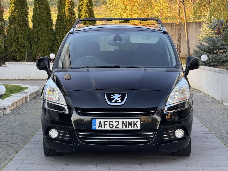 Peugeot 5008 Allure 2013 volan dreapta