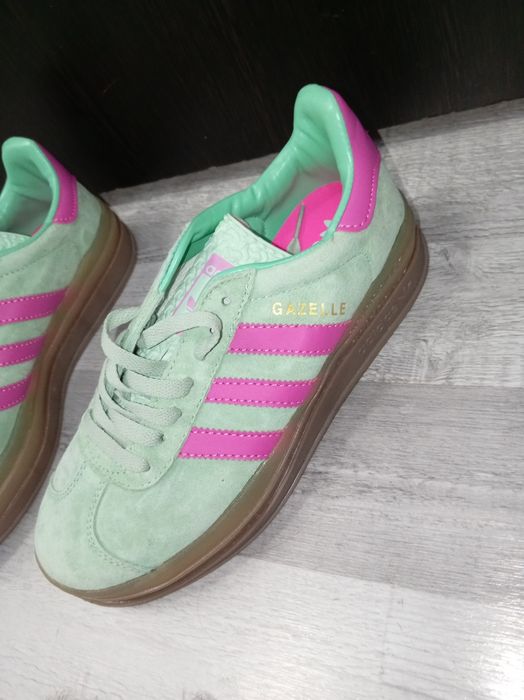 Adidași dama mărime 40,marca Adidas