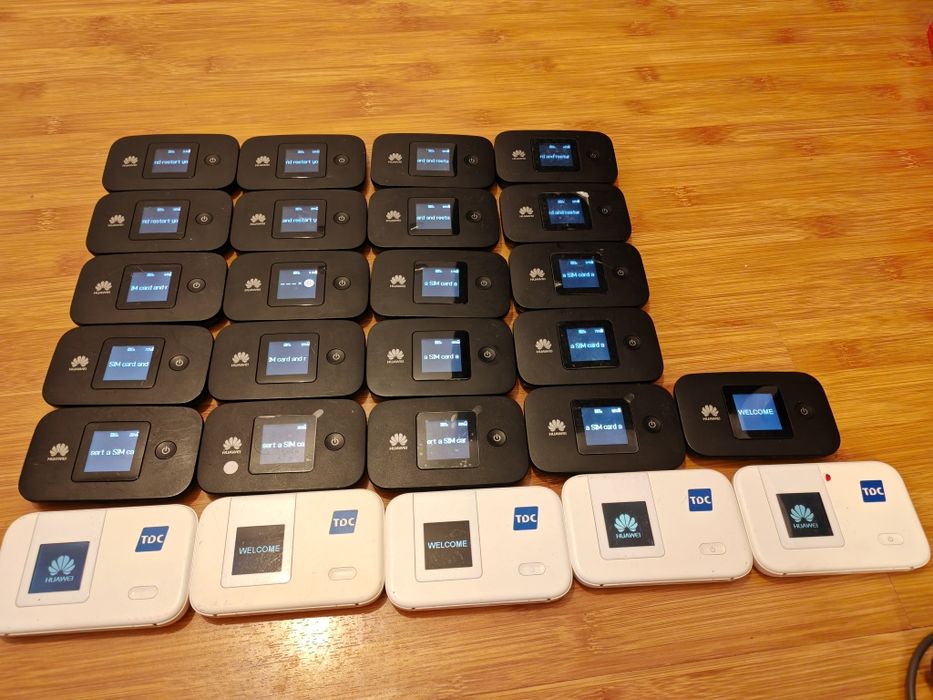 Lot 26 Modemuri 4G LTE Huawei E5377 / E5372 + 6 bonus fara baterie