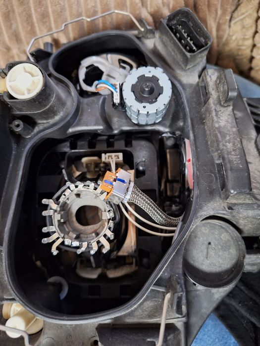 Bmw Xenon e90 e91 е81 е87 фарове