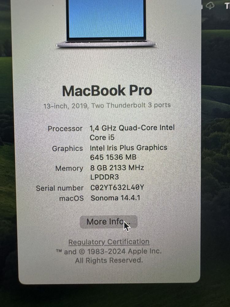 Macbook pro 13 inch space grey, 1.4Ghz, 8gb ram, 128gb ssd, Touch bar