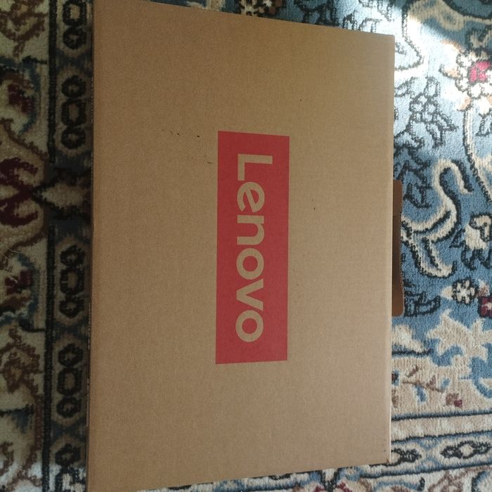 Продам ноутбук Lenovo Ideapad Slim 3